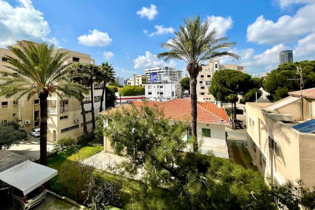 Apartment Platform 357 Romanou Near Landmark